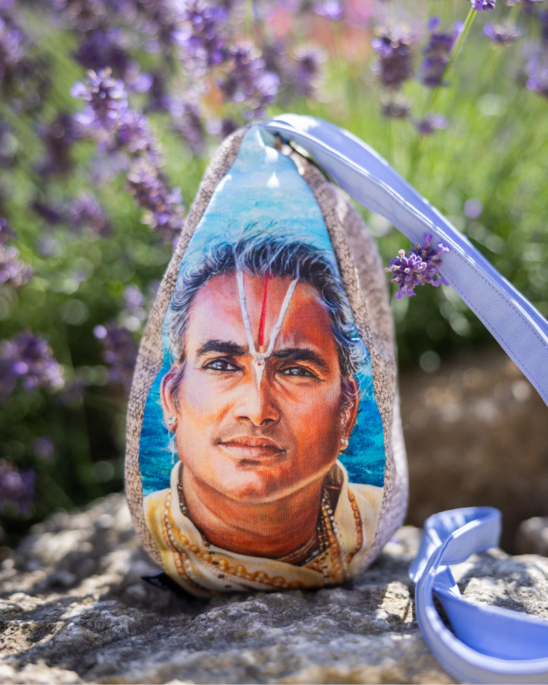 Mala Bag - Paramahamsa Vishwananda | Portrait 1