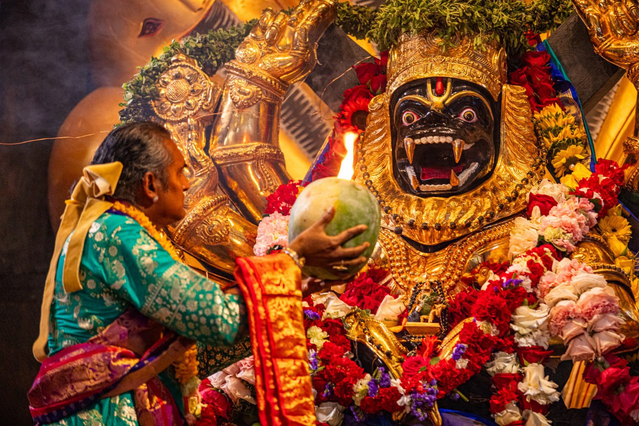 Sponsor Temple Anniversary with Paramahamsa Vishwananda
