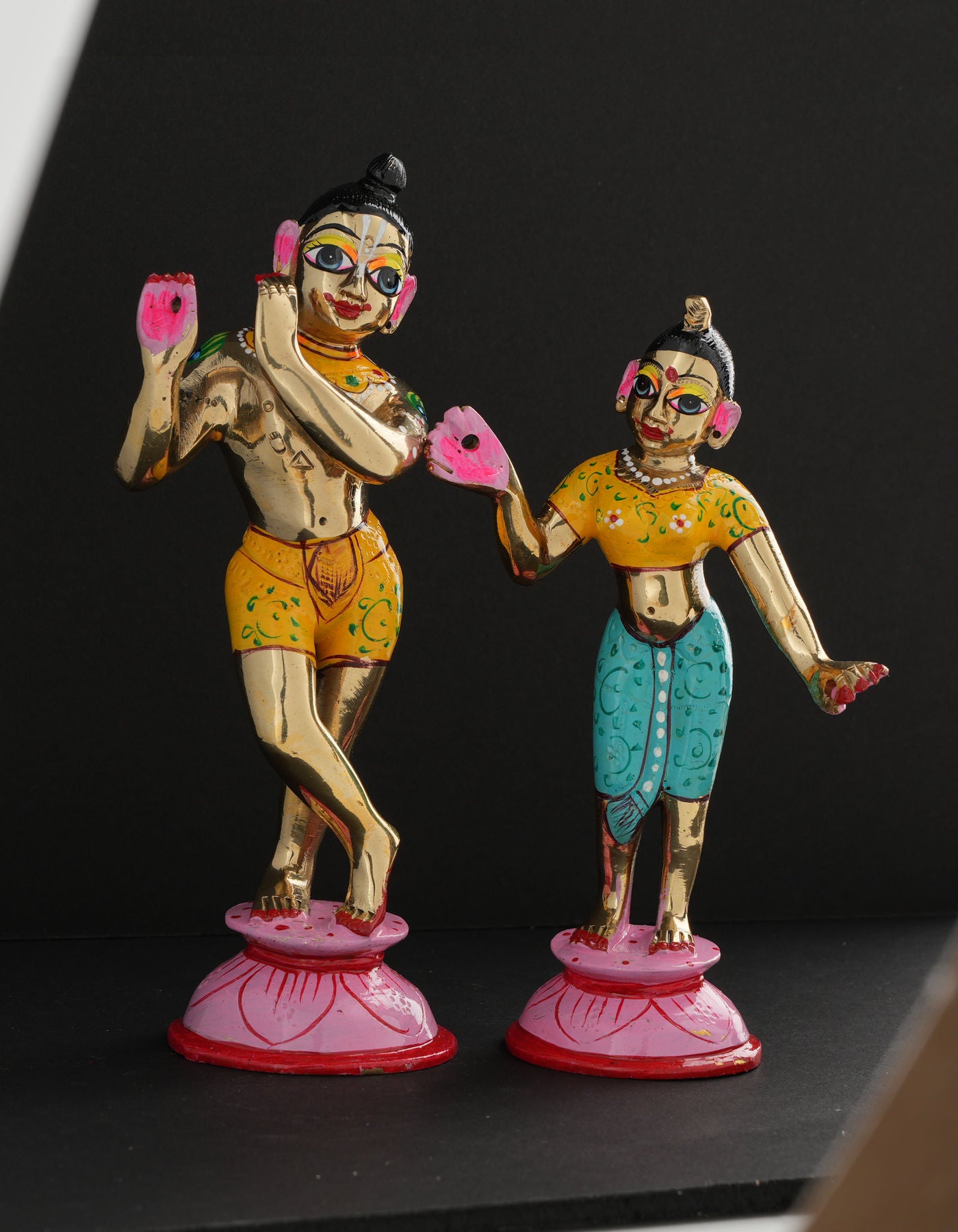 Radha Krishna | AD Golden Painted 7" Style 1